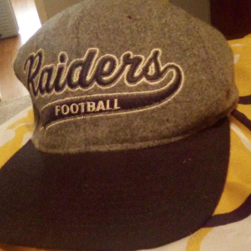 Vintage Wool "Starter"  Raiders Snapback